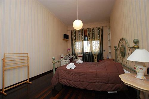维罗纳La Boheme住宿加早餐旅馆 外观 照片